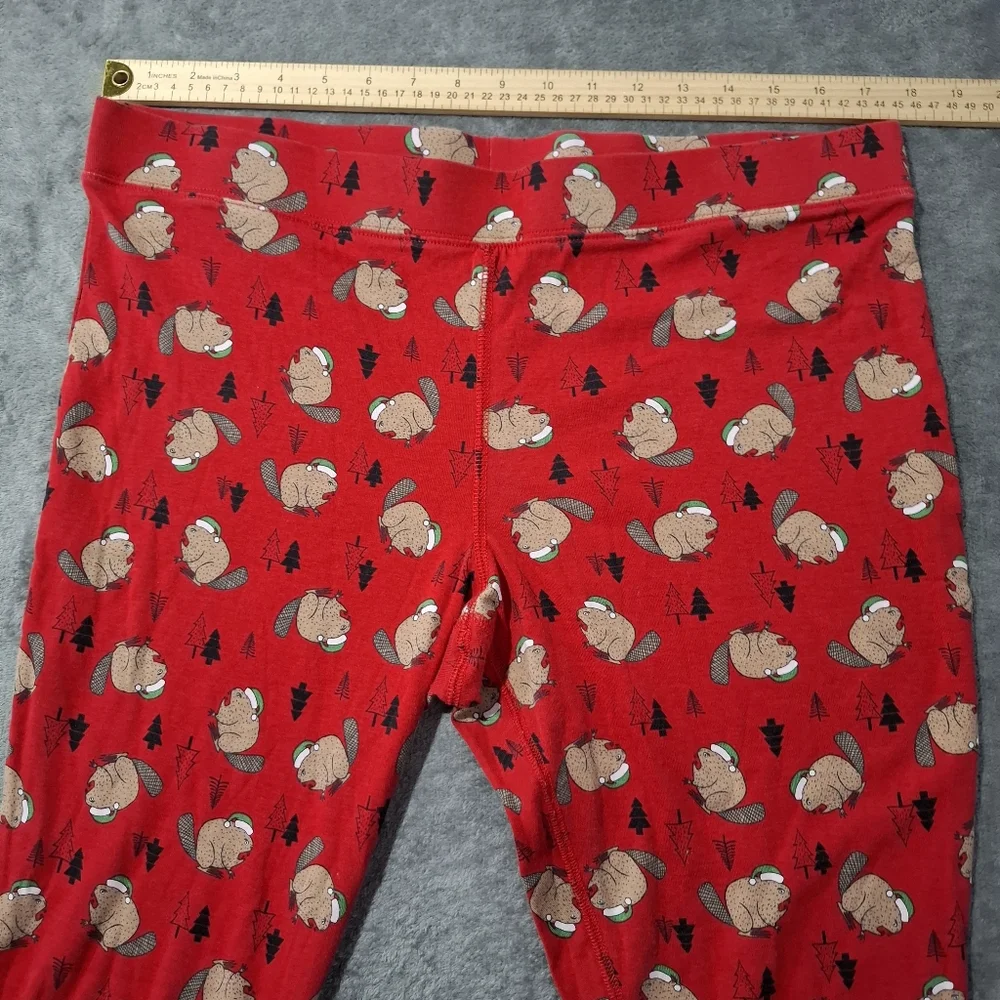 Duluth Trading Co Red Pajama Set with Floral Print - Picture 14 of 16